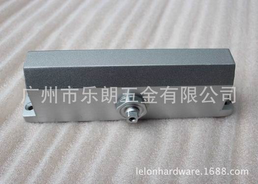 90度定位闭门器哪家好？